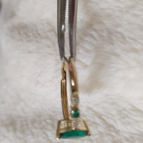 Emerald and Diamond Ring - Picture 4 of 8